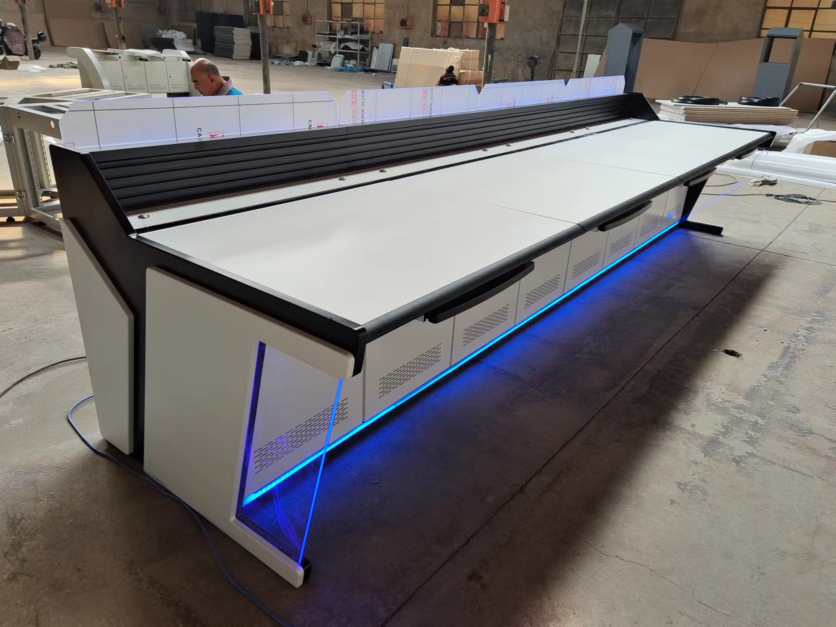 �Ϸʿ���̨TLC-5