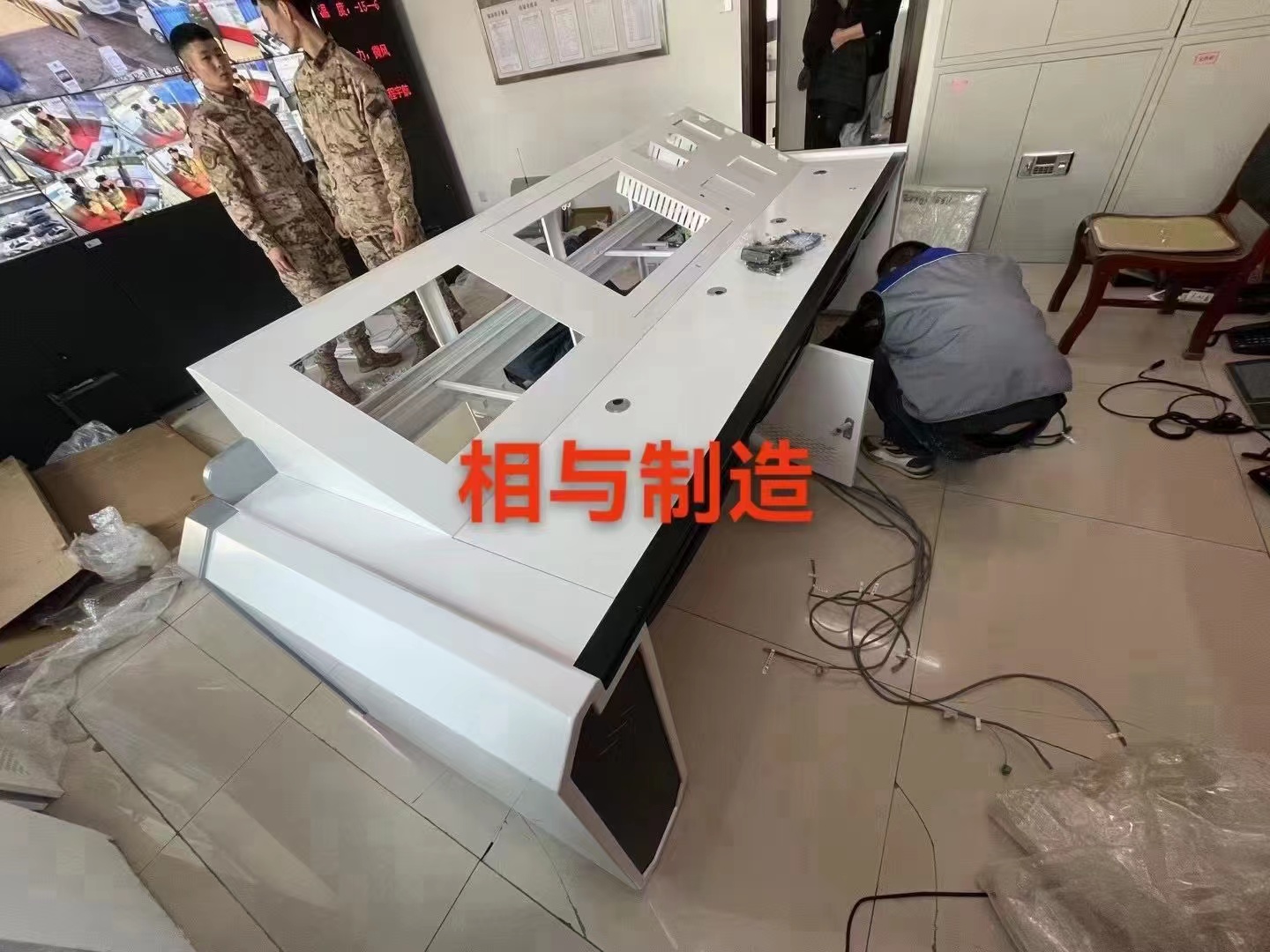 �Ϸ�®��������̨TLC-6