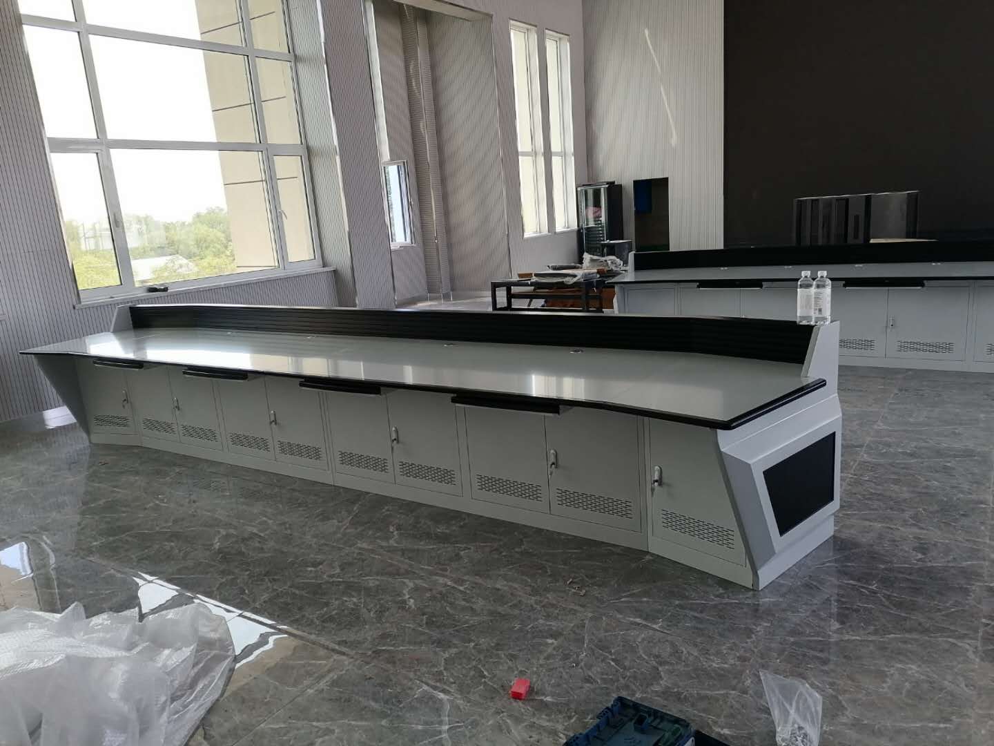 �Ϸʿ���̨TLC-8